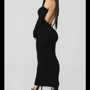 Backless ribbed dress 🖤